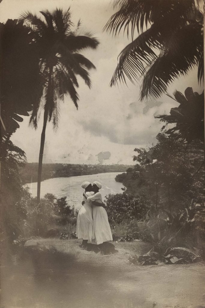 L'ia et la photo lesbienne de Mayara Ferrão